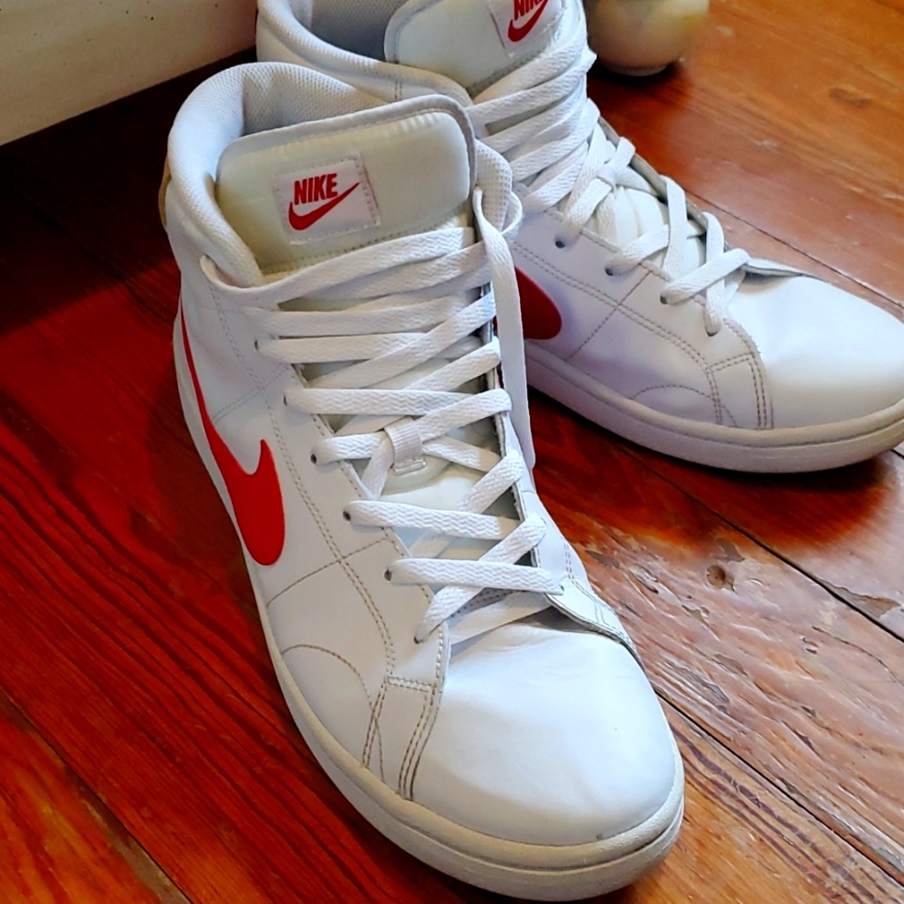 Nike shoes